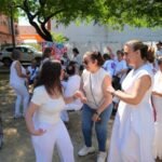 La consejera de Política Social, Conchita Ruiz, junto con la presidenta de Famdif y usuarios del centro  'Juan Cerezo', en la Fiesta Ibicenca
