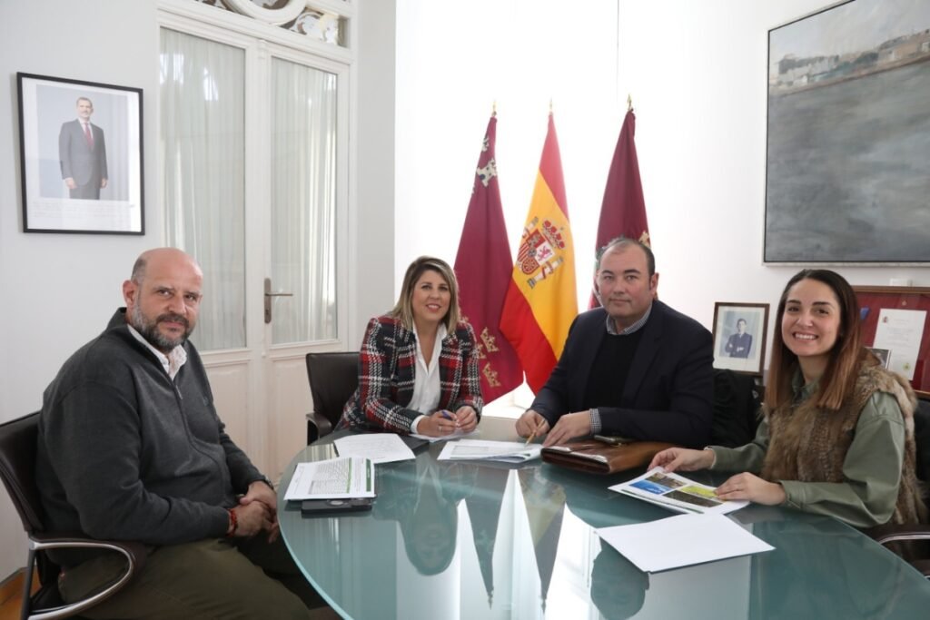 1750496473_Inversion-de-700000-euros-para-mejorar-la-red-electrica-en.jpg