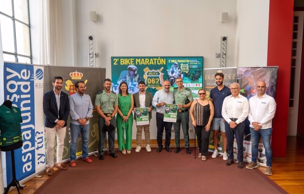 La-Guardia-Civil-organiza-en-Cartagena-la-II-Carrera-Solidaria.jpg