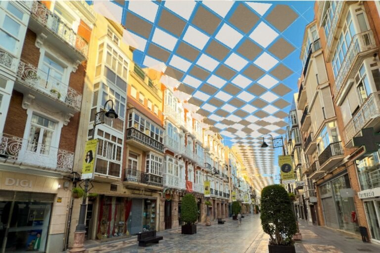 Comienza-la-instalacion-del-sistema-de-sombra-Teselas-en-la.jpg