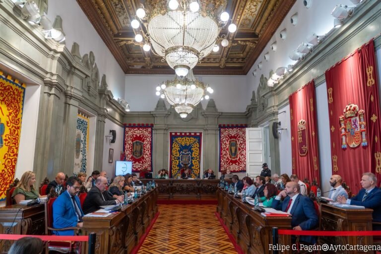 El-pleno-municipal-rechaza-la-creacion-de-una-comision-de.jpg