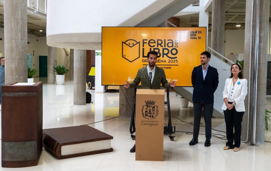 Javier-Cercas-Juan-Gomez-Jurado-e-Inma-Rubiales-participaran-en.jpg