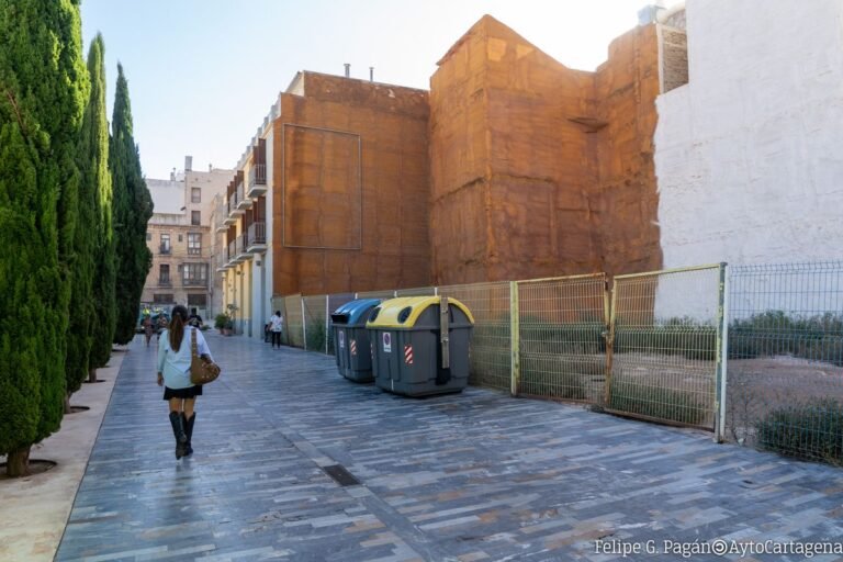 Publicados-los-primeros-14-solares-para-subasta-en-el-casco.jpg
