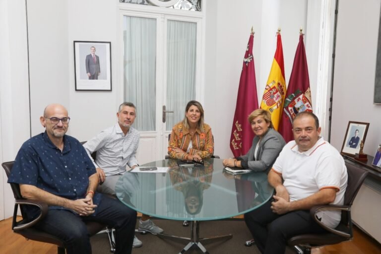 Reunion-de-chefs-de-Euro-Toques-en-Cartagena-para-proyectar-imagen.jpg