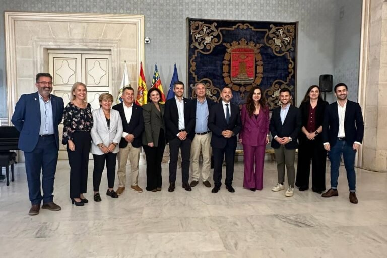 Cartagena-presenta-su-modelo-turistico-sostenible-a-municipios-de-Espana.jpg