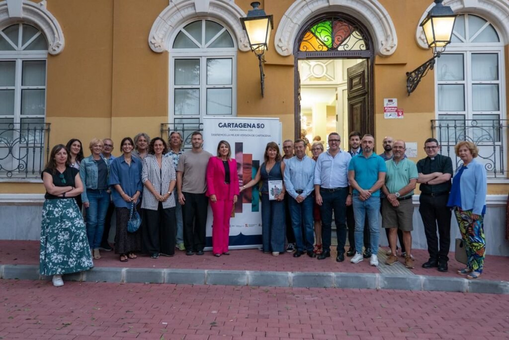 El-Ayuntamiento-promueve-la-participacion-ciudadana-para-ajustar-los-148.jpg