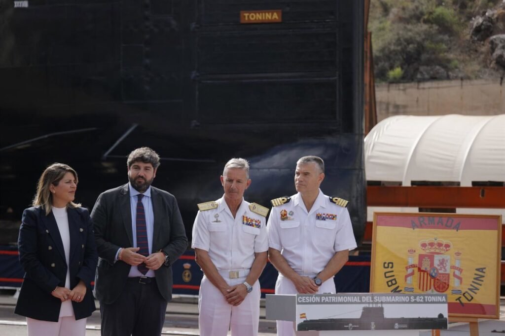 El-submarino-Tonina-es-propiedad-del-Ayuntamiento-de-Cartagena.jpg
