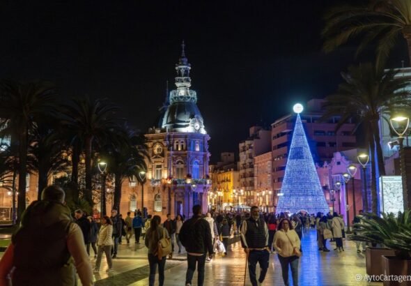 Cartagena-da-inicio-a-la-Navidad-con-espectaculo-de-drones.jpg