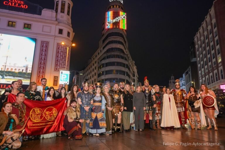 Carthagineses-y-Romanos-desfilan-por-Madrid-como-cierre-de-FITUR.jpg