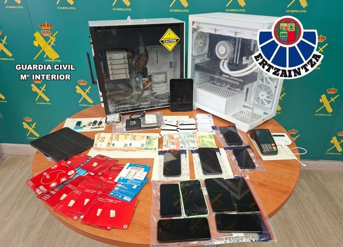 Detenidas-dos-personas-en-Murcia-por-estafar-casi-100000-euros.jpg