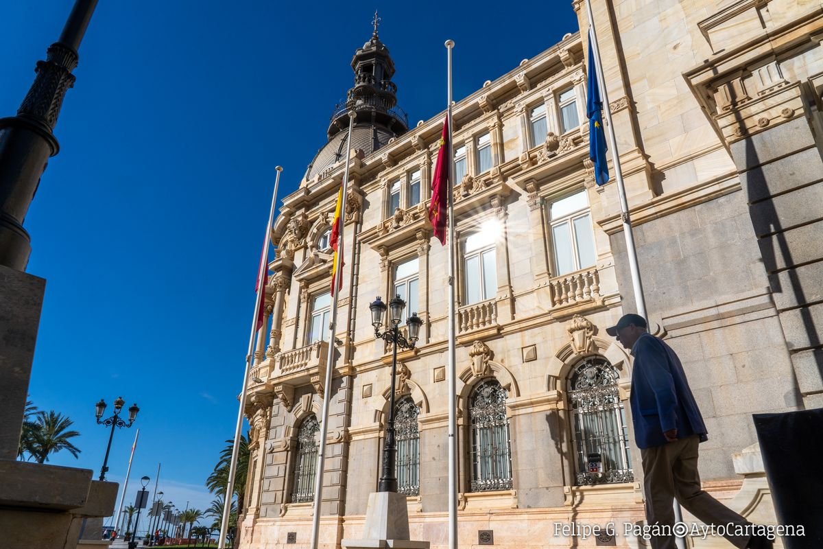 El-Ayuntamiento-de-Cartagena-se-une-al-luto-oficial-por.jpg